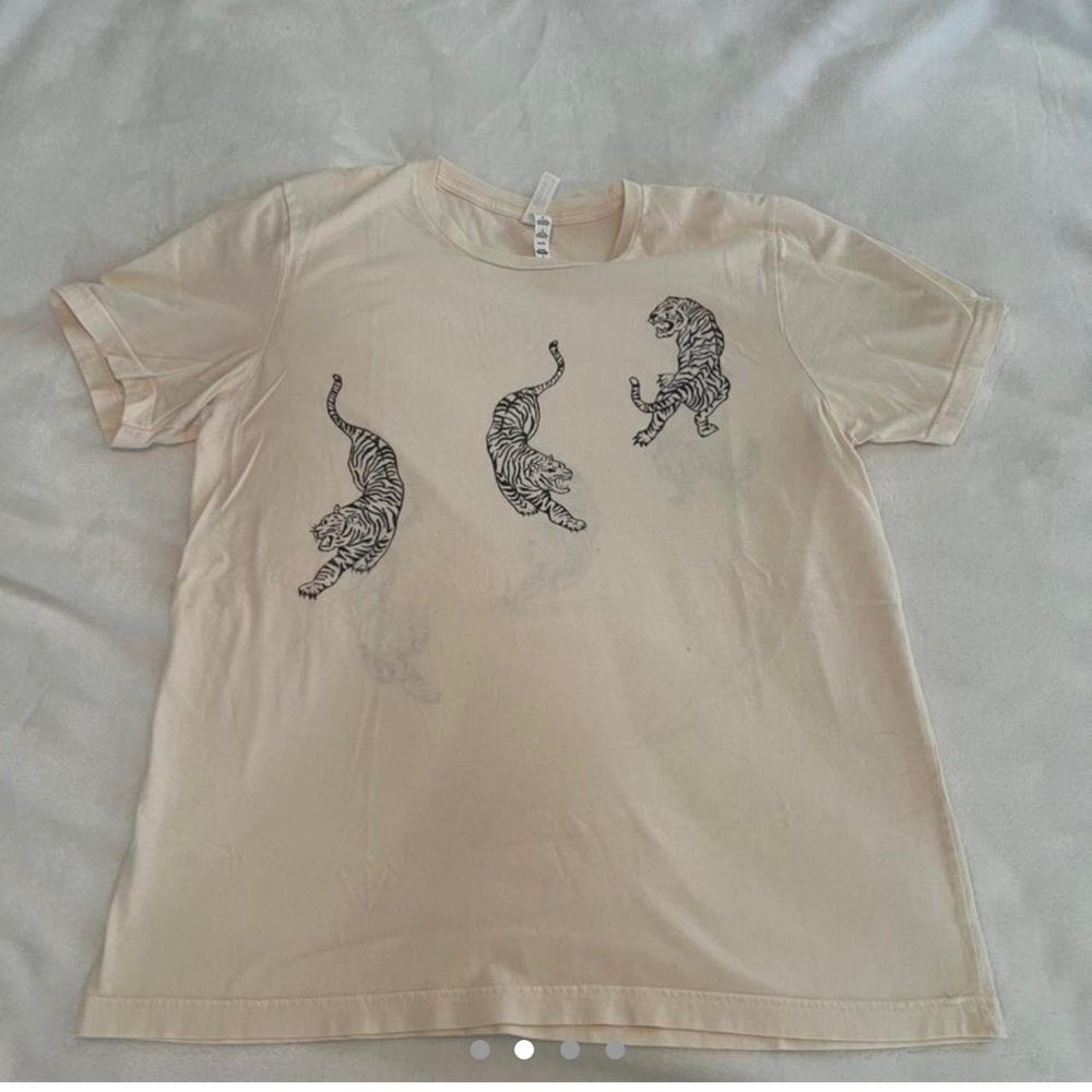Urban outfitters tiger shirt